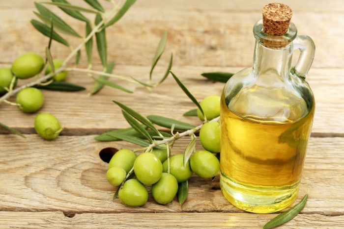 Оливковое масло от морщин на лице – один из лучших продуктов для омоложения